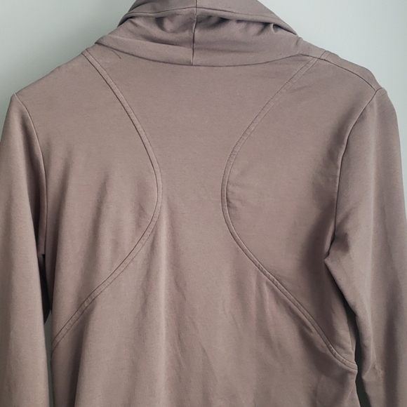 Jacket - Picture 2 of 4